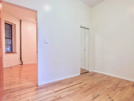 Rented by Sovereign Associates | media 42