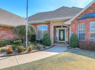 2224 Old Pond Rd, Edmond, OK 73034