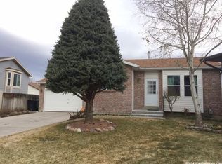 5685 S Magic Isle Ln, Murray, UT 84107