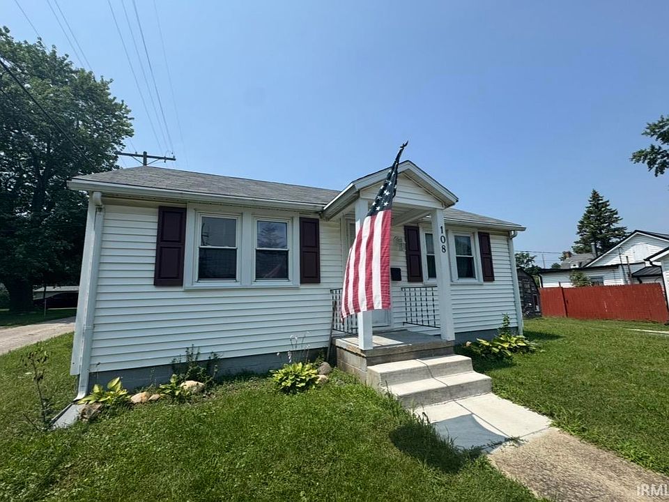1st image of 108 S Oak St