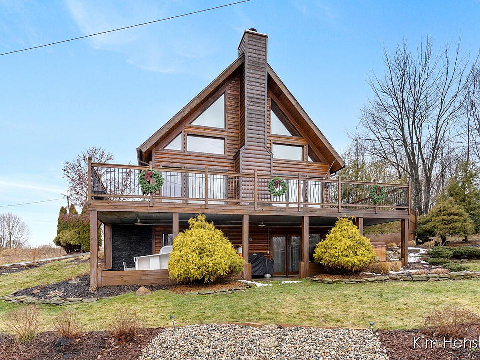 1st image of 10735 Pine Island Dr