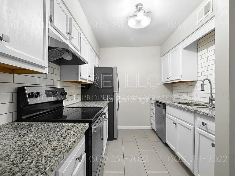 3500 Lodge Ln #240 — Photo 7