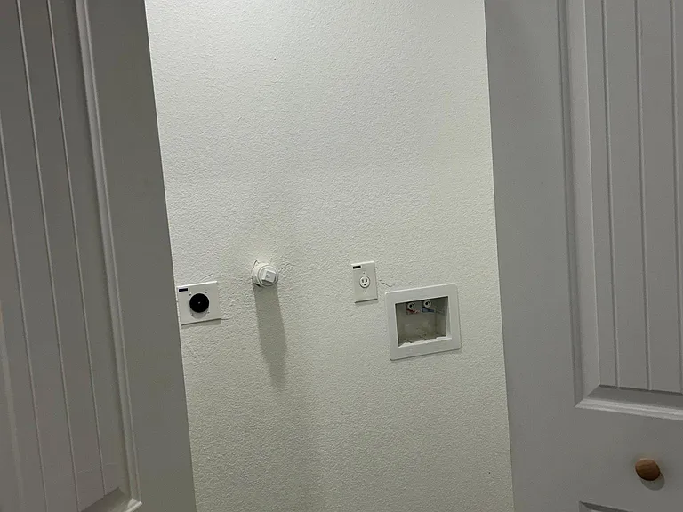 1110 Gibbs St #101 — Photo 16