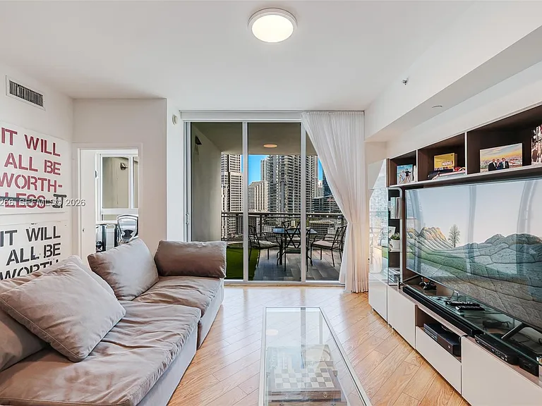 350 S Miami Ave #2104 — Photo 3