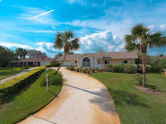 3rd image of 32 Sandpiper Dr