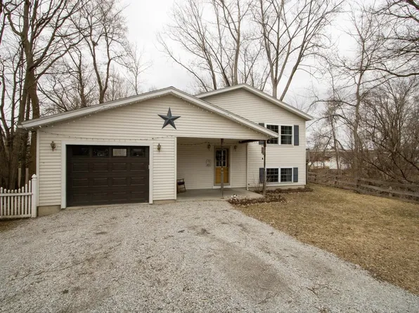 96 Lincoln Avenue, St. Albans City, VT 05478