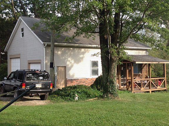 4th image of 2945 State Road 225 E