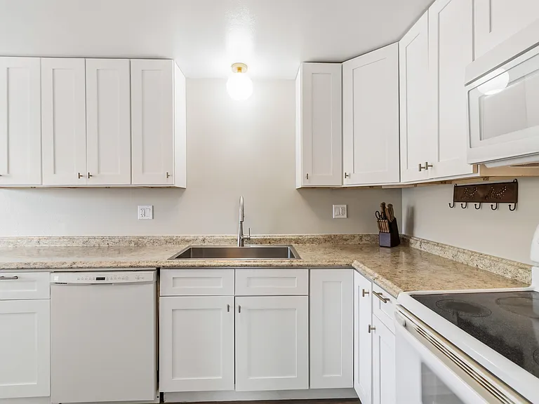 10650 W 64th Pl #A — Photo 17