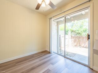 5723 NE Skidmore St APT 1, Portland, OR 97218