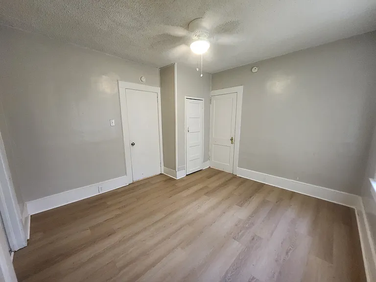 2712 Chestnut St — Photo 13