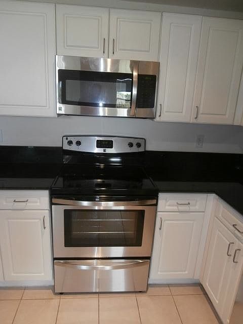 2nd image of 780 S Sapodilla Ave Ph 10