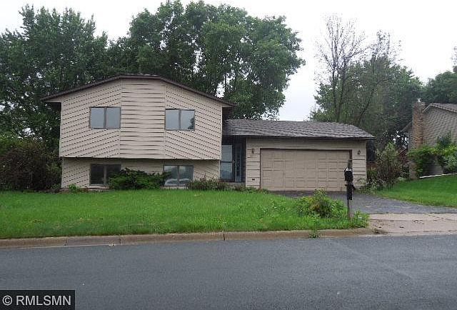 1st image of 1415 Blueberry Ln