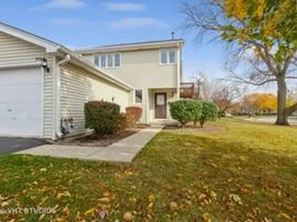 1616 Prestwick Dr #1616, Naperville, IL 60563