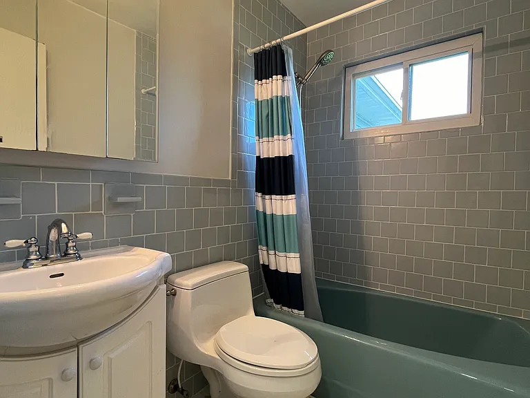 Susquehanna Dr — Photo 20
