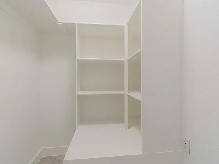 2510 S 450 West Cir — Photo 13