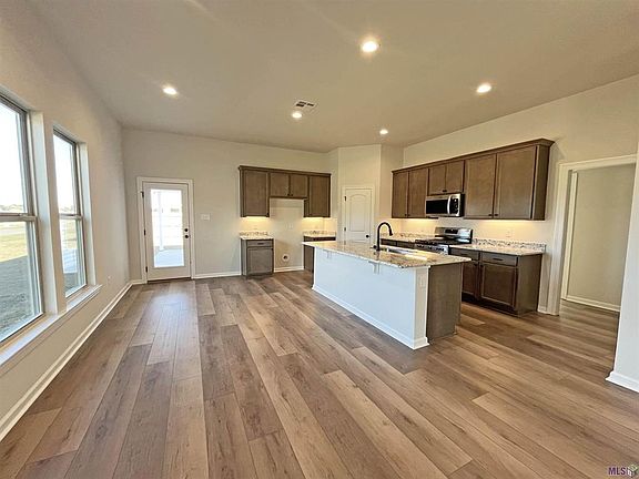 4th image of 46110 Terra Cotta Ct