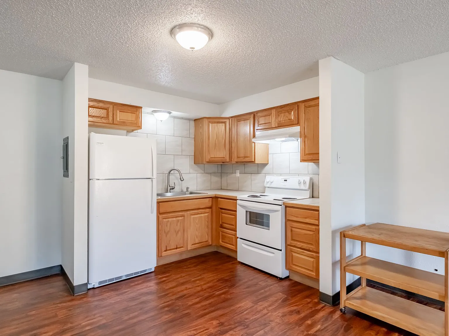 540-Oakvilla — Photo 4