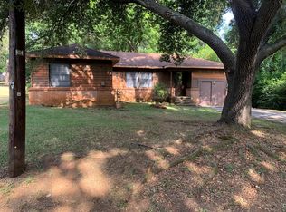 103 Wigwam St, Palestine, TX