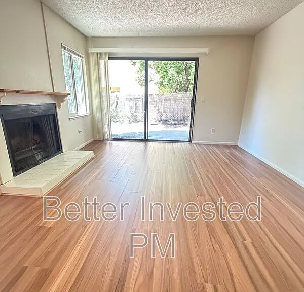 2808 Tachevah Dr — Photo 2