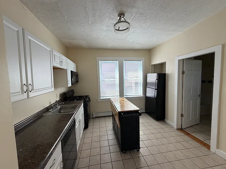 167 Dexter St #1 — Photo 12