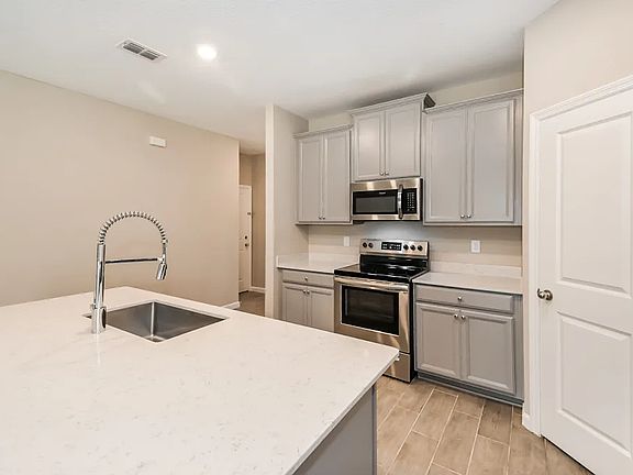 4th image of 5845 Penny Ln