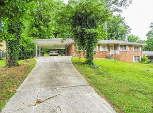 2690 Hayden Dr, East Pt, GA 30344
