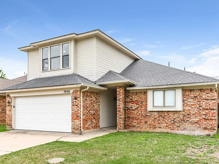 7456 Cross Ridge Cir — Photo 4