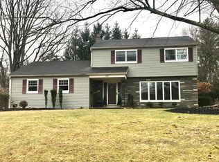 445 Fremont Ave, Stroudsburg, PA 18360