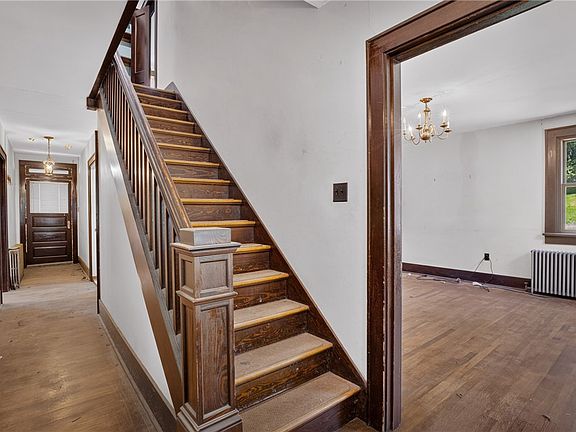 5th image of 121 Kittanning St