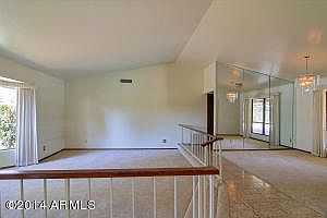 5th image of 305 W Sonoma Dr