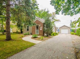 1411 N Kenilworth Ave, Appleton, WI 54911