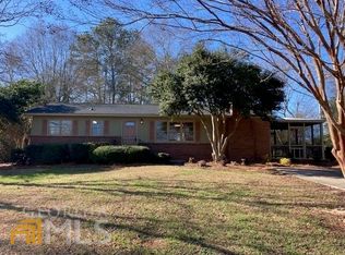 2121 N Hill Street Ext, Griffin, GA 30223