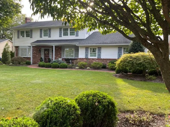 415 S 22nd St, Lewisburg, PA 17837