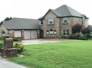 503 Candlelight Cir, Springdale, AR 72762