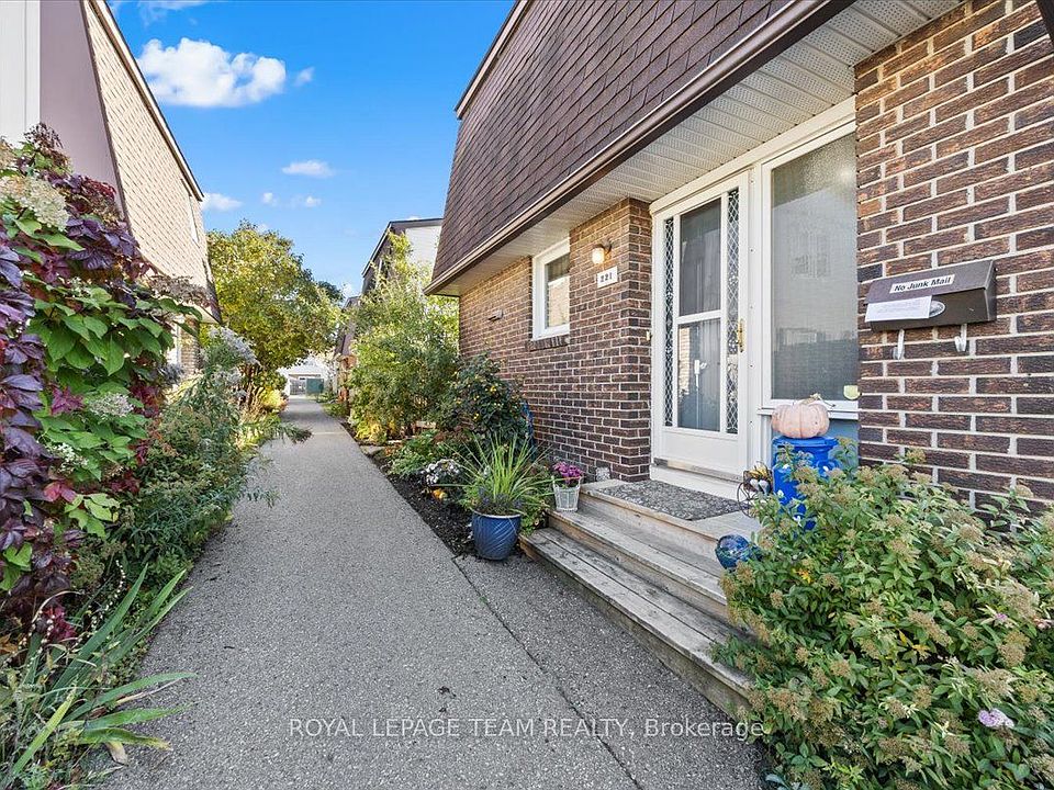 1st image of 3310 Southgate Rd #221