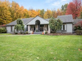 180 Huntington Trl, Cortland, OH