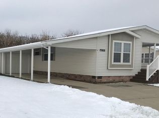 13709 Heritage St, Carleton, MI 48117