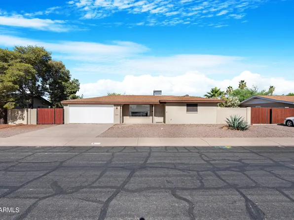 612 N RECKER Road, Mesa, AZ 85205