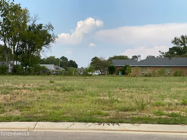 100 Leaning Oak Dr, Lafayette, LA 70508