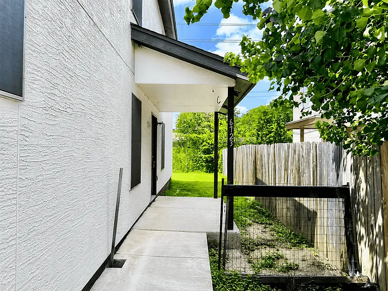 6723 Brothers Ln #1 — Photo 16