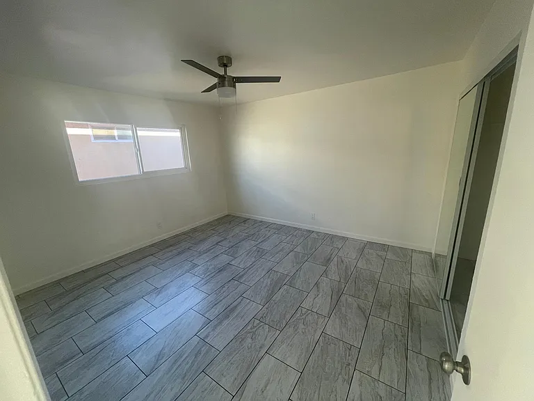 38509 5th St E #4 — Photo 8