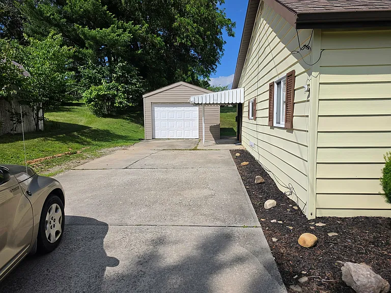 129 Cooper Evans Mnr — Photo 2