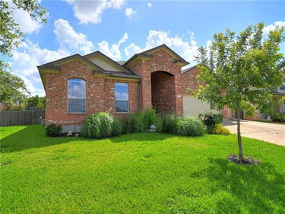 2nd image of 2801 Onslow Dr