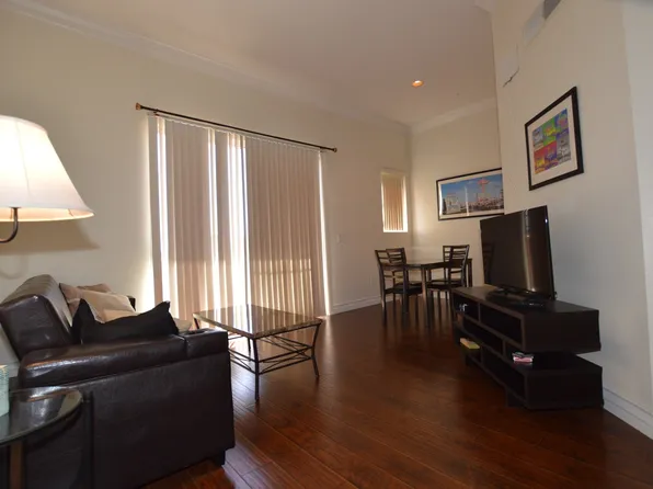 220 E Flamingo Rd, Las Vegas, NV