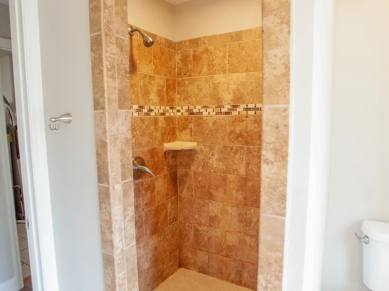 5024 Inglewood Ct — Photo 14