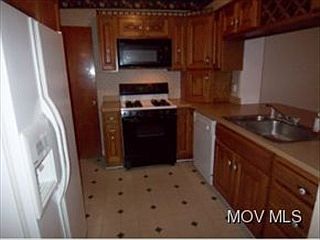 5th image of 2904 28th St