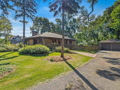 27W423 Sunnyside Ave, Winfield, IL, 60190