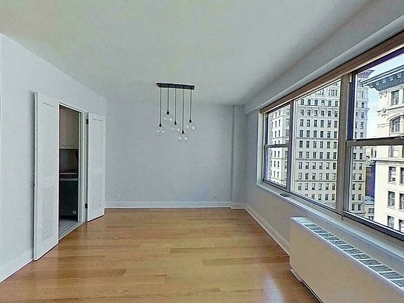 4th image of 69 5th Ave APT 14E