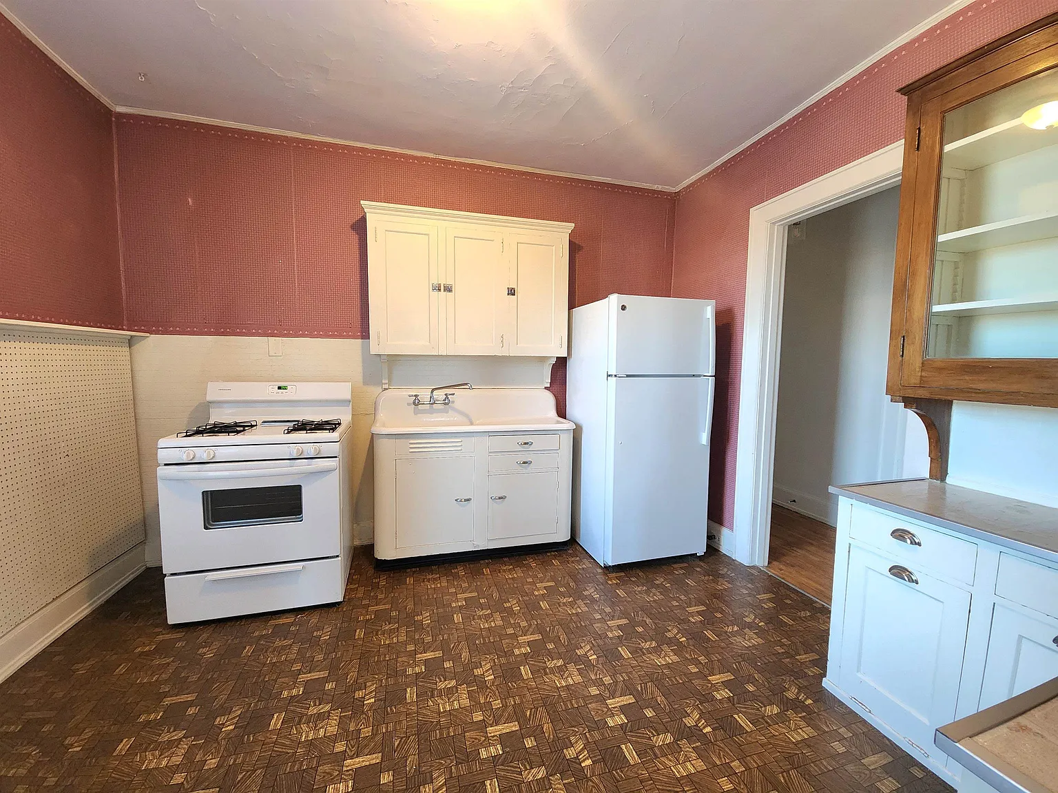 2 bed, 1.0 bath, 990 sqft, $995 — Photo 4