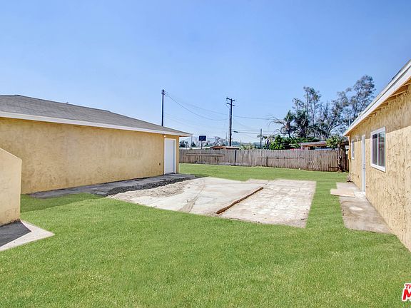 5th image of 10159 Toyon Ave